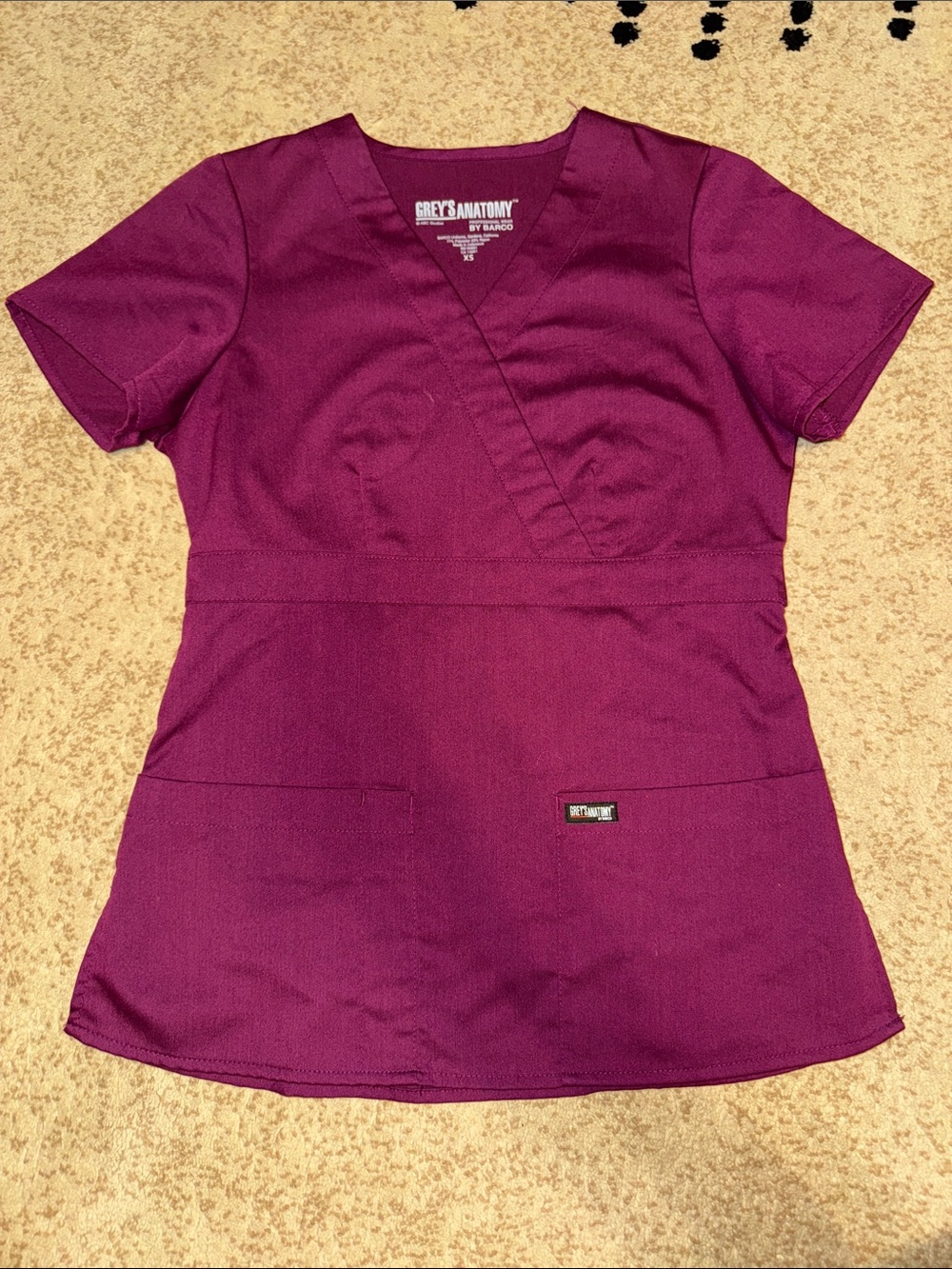 Grey's Anatomy Women's V-Neck Scrub Top - Plum
